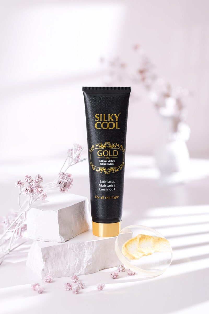 Gold Facial Scrub 140ml - Image 3