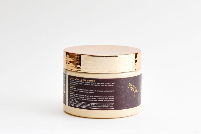 Gold Volcanic Mud Mask 350ml - Image 3